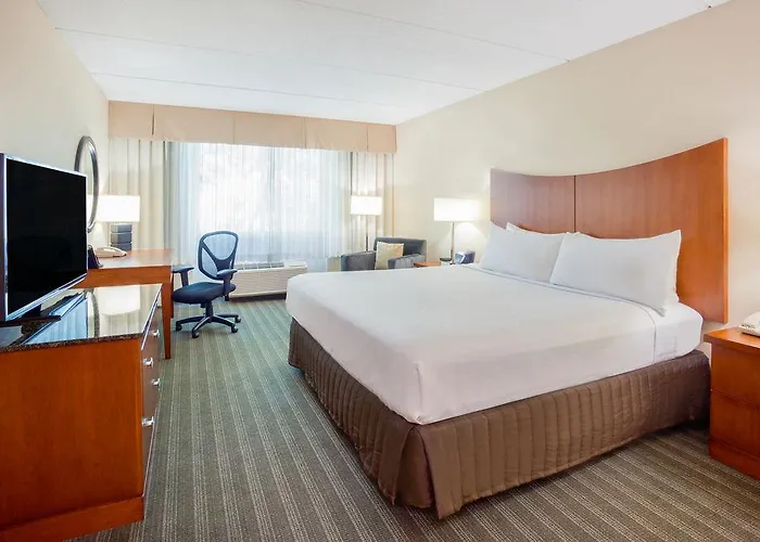 Crowne Plaza Msp Airport - Moa Hotel 4*