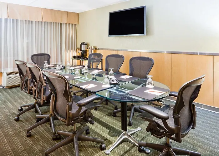 Hotel Crowne Plaza Msp Airport - Moa