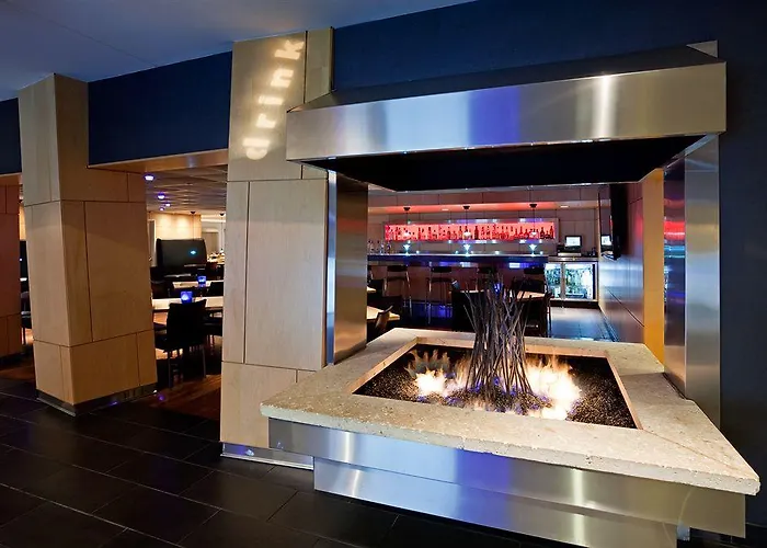 Crowne Plaza Msp Airport - Moa Hotel 4*