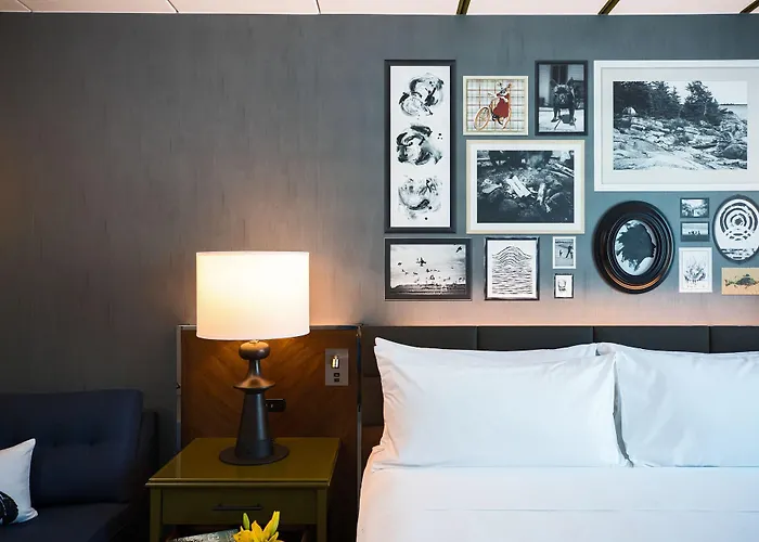 Crowne Plaza Msp Airport - Moa Hotel