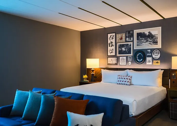 Crowne Plaza Msp Airport - Moa Hotel