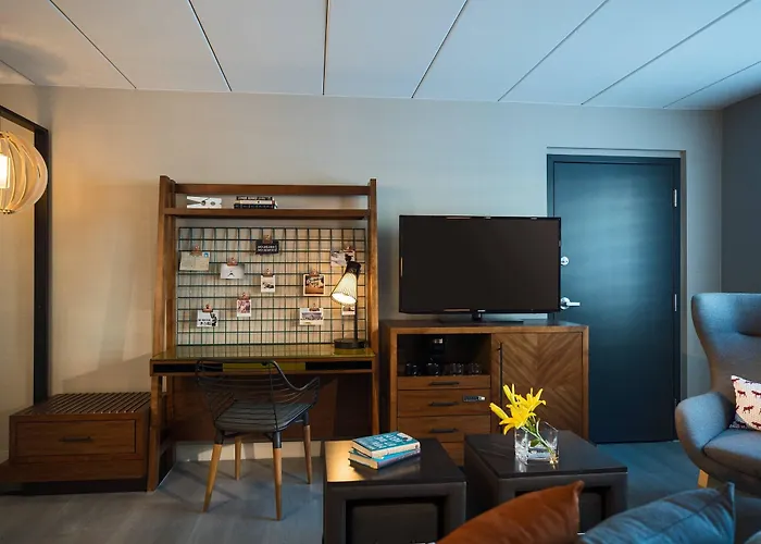 Crowne Plaza Msp Airport - Moa 4*